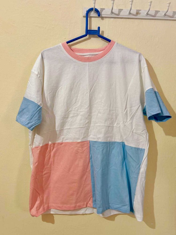 White Blue Colourblocked Round Nck Tshirt