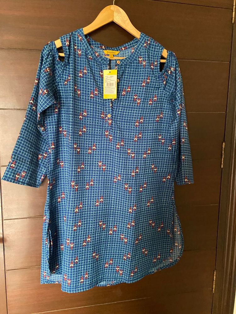 Blue Printed Cold Shoulder Top