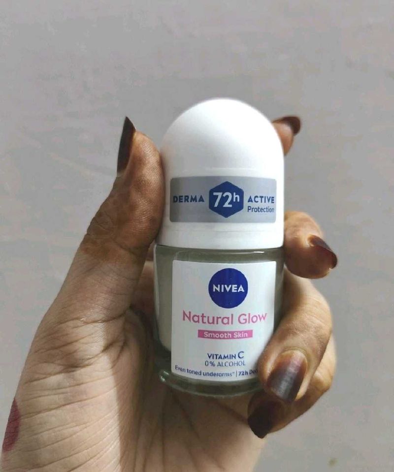 Nivea Natural Glow Deodorant