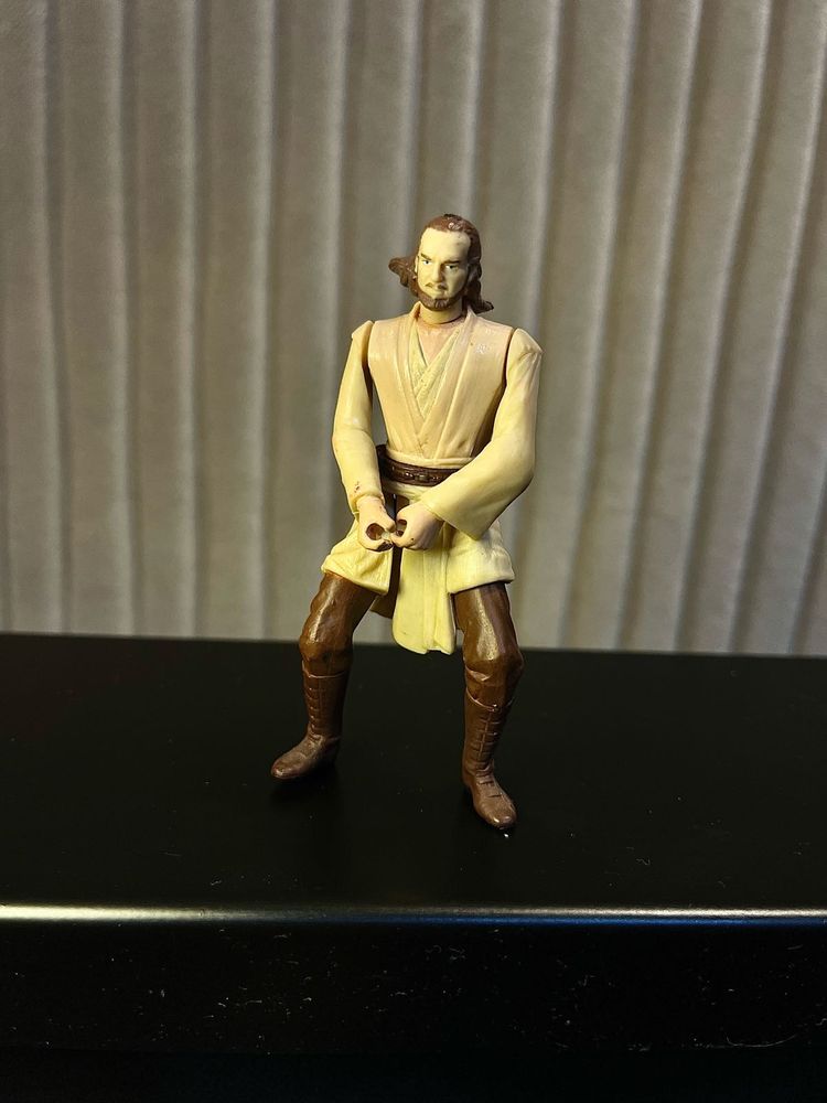 STARWARS Qui-Gonn Jinn Action Figure