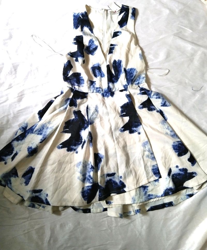Beautiful Blue And White Dress
