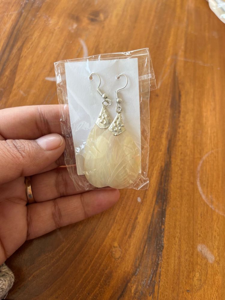 Shell Earrings