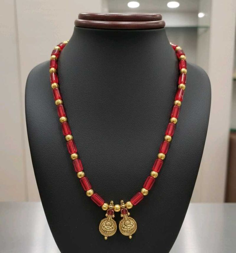 lakshmi pendent,Red &amp; Gold Beaded Necklace