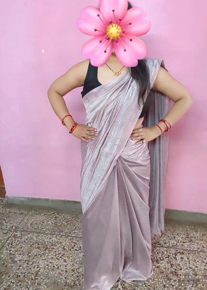 Saree Without Blouse
