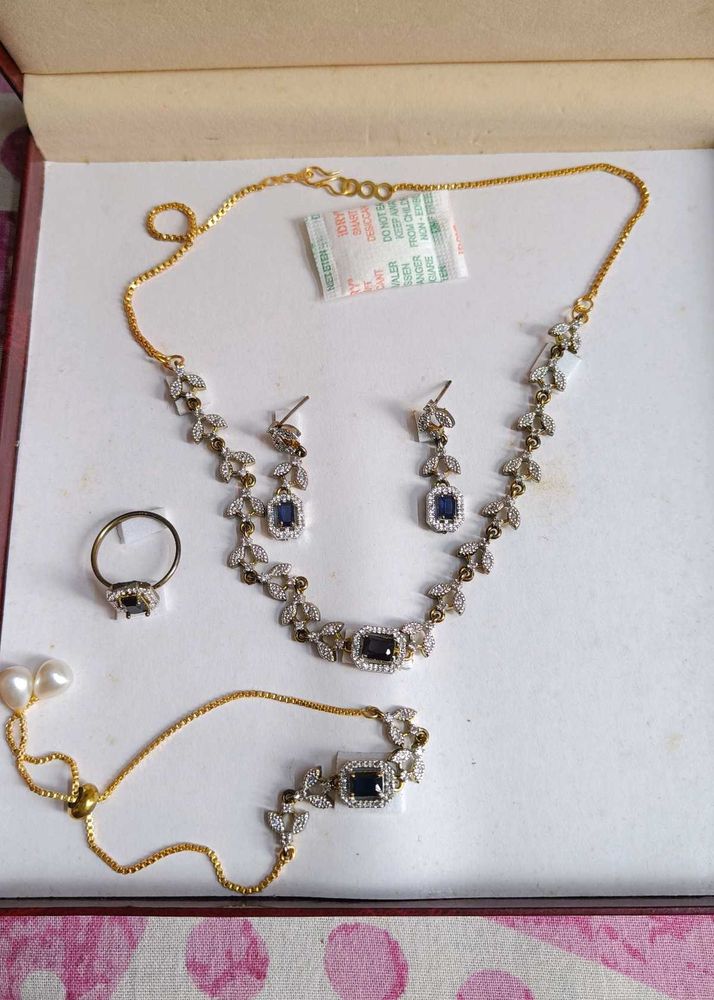 Elegant Jewelry Set navy blue &amp; white stone and