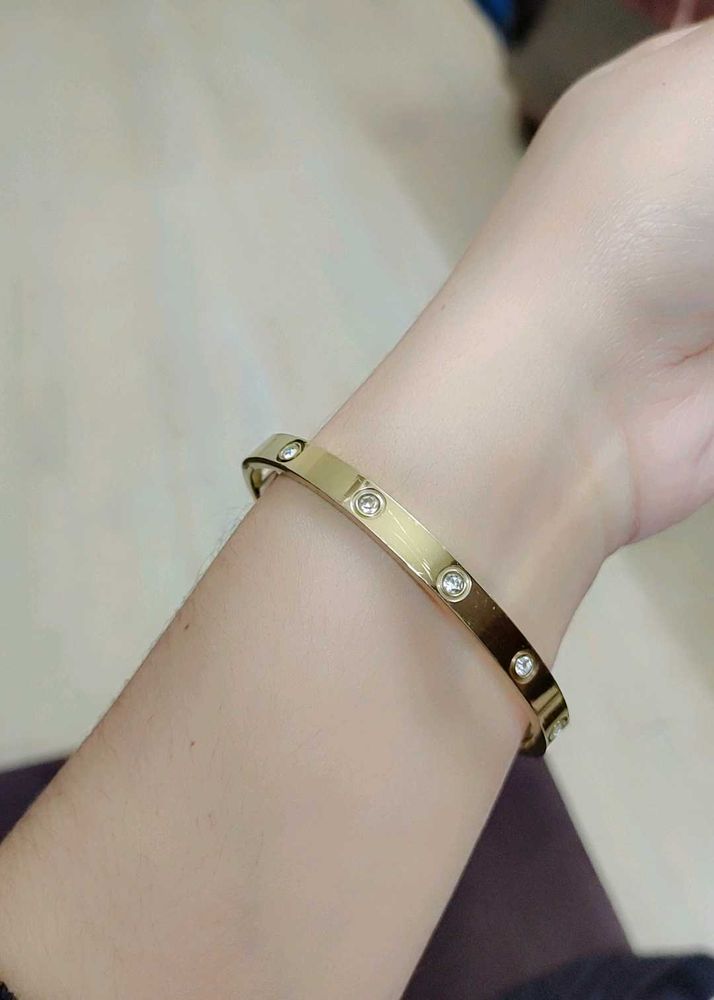 Gold Tone Bangle
