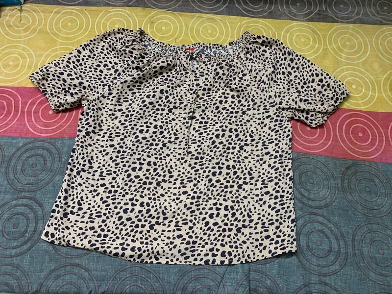 leopard print top(xl)