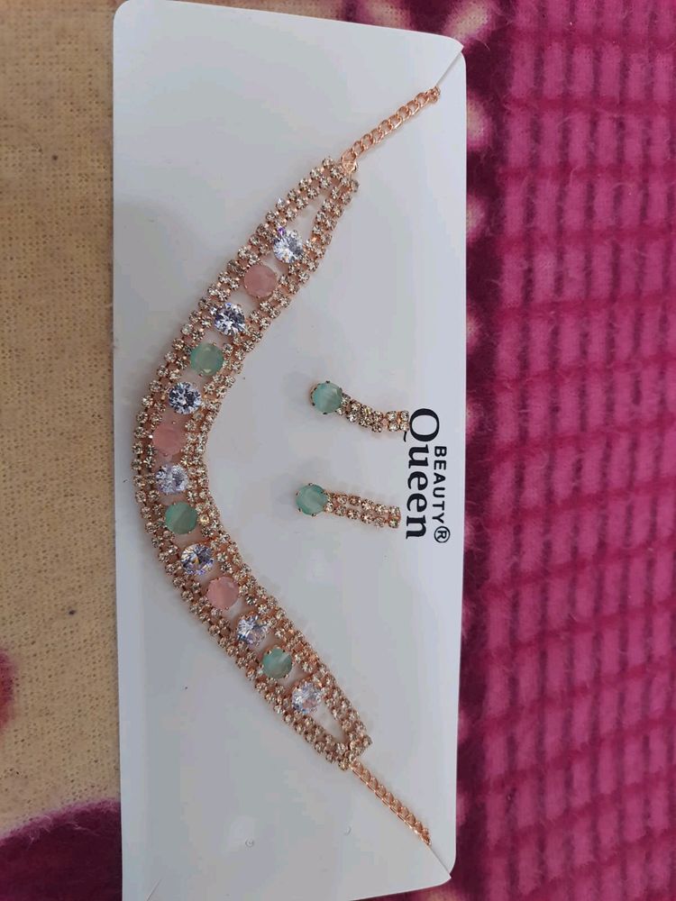 Women Necklace Set