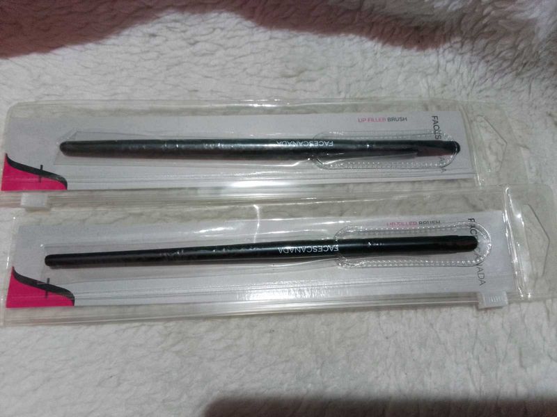 Face Canada Lip Filler Brush