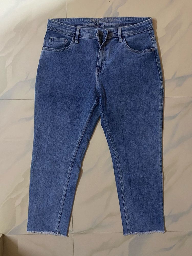 N6 - Women Ankle Length Jeans