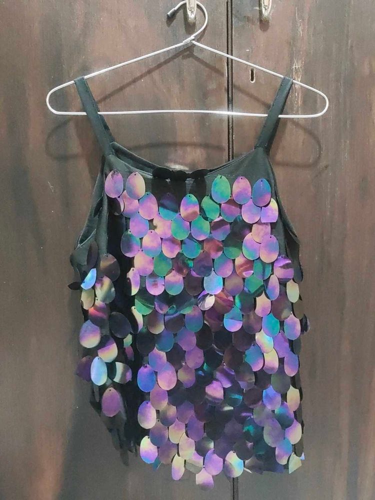 ✨ Trendy Multicolour Sequin Party Wear Top ✨