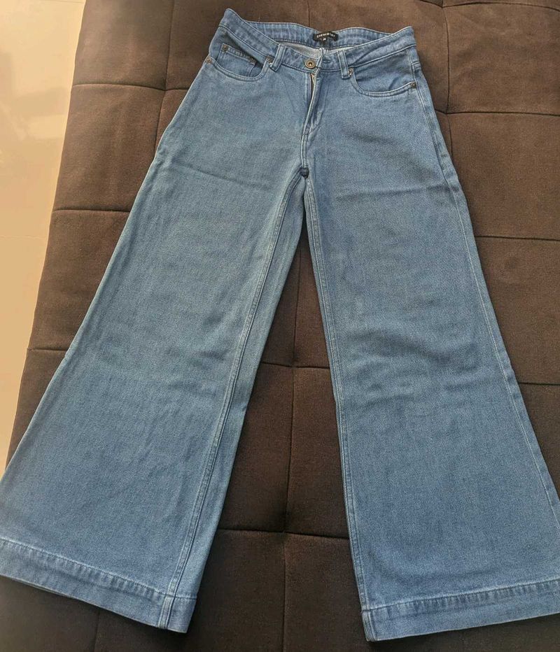 Chemistry Light Wash Denim Jeans