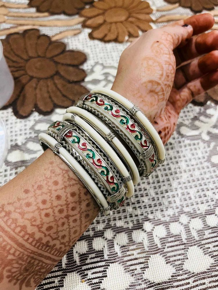 Bangles Set