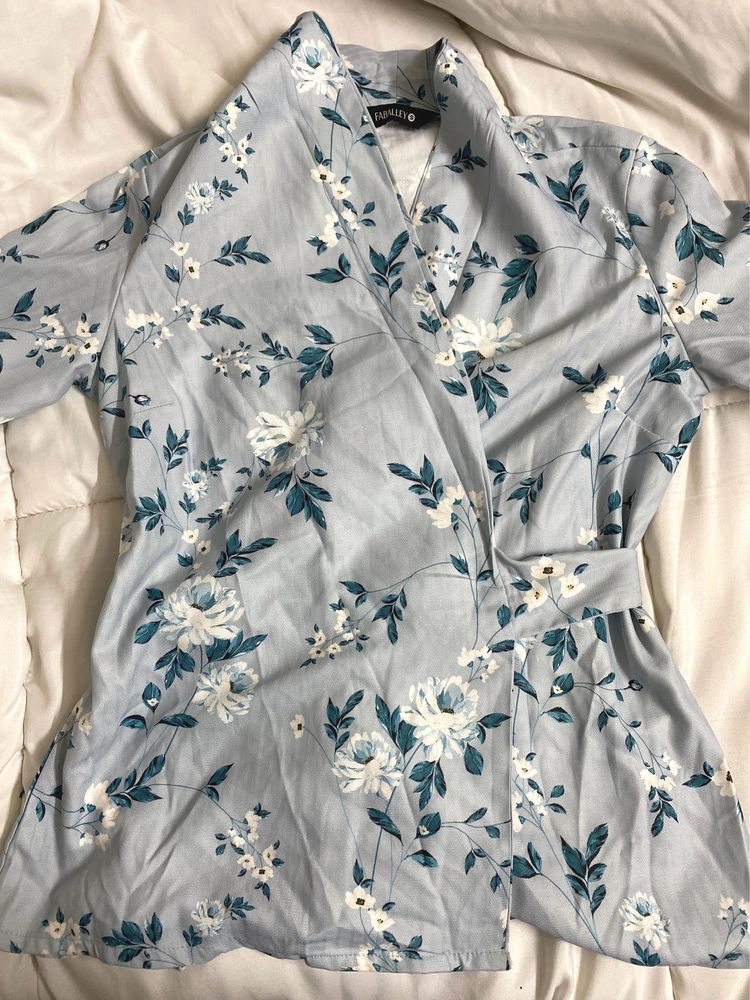 Pinterest Floral Wrap Up Kimono Type Top
