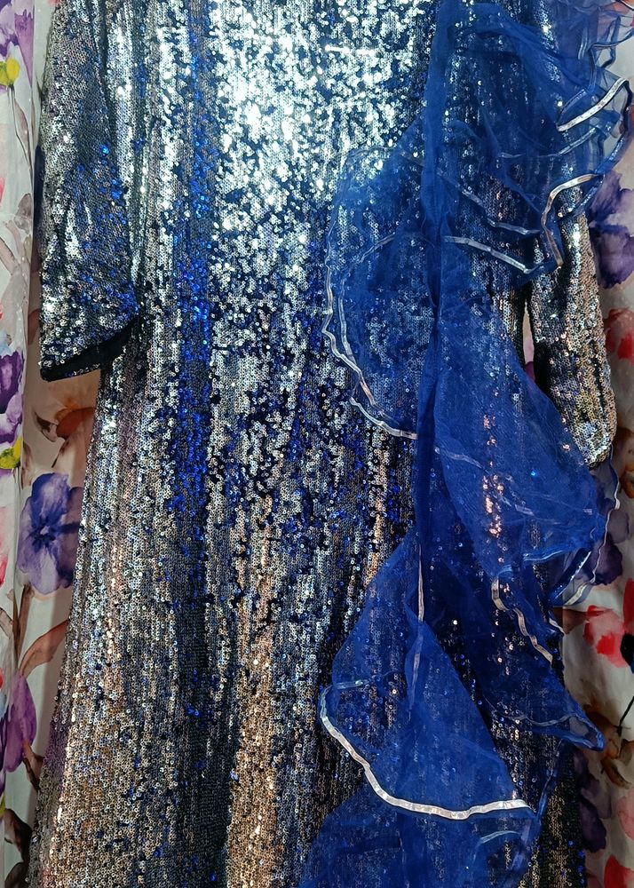 💙🤍Fish Cut Heavy Sequence Work Gown
