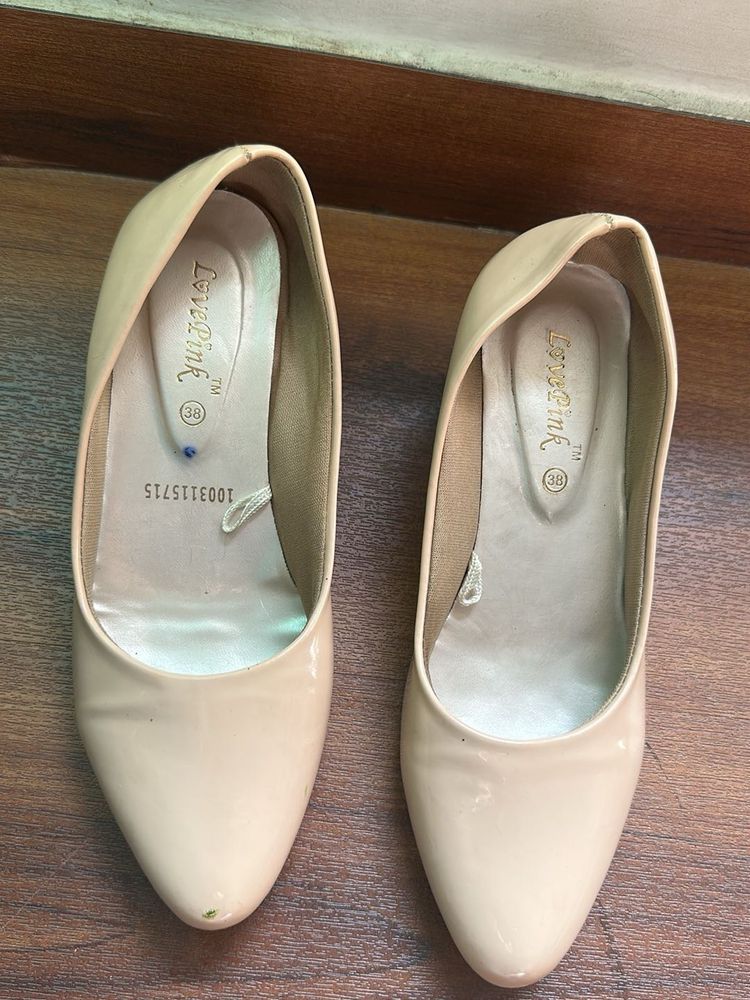 Elegant Beige Heels office or casual wear