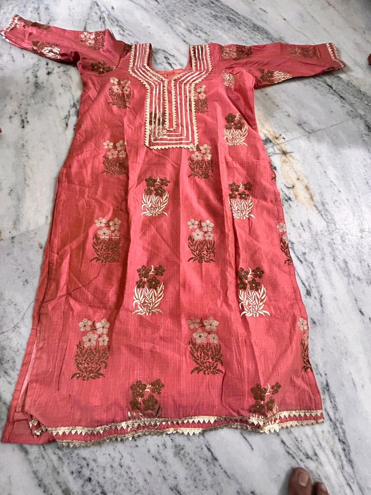 Festive Wear Kurta With Gota Work