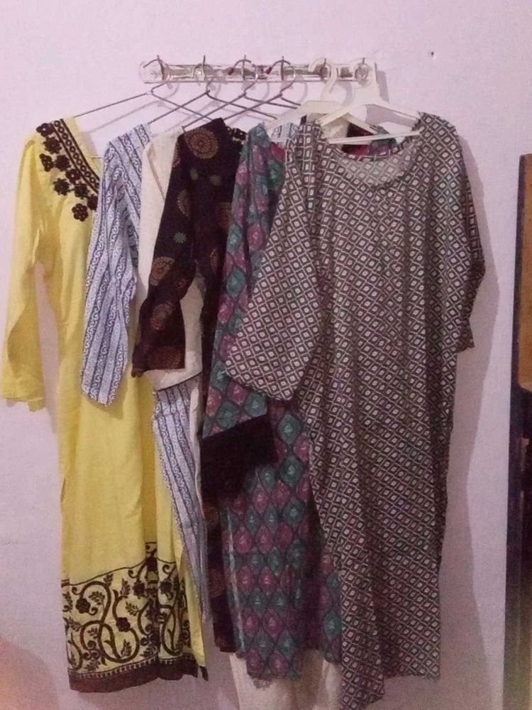 Elegant Women&#39;s Kurtas Combo
