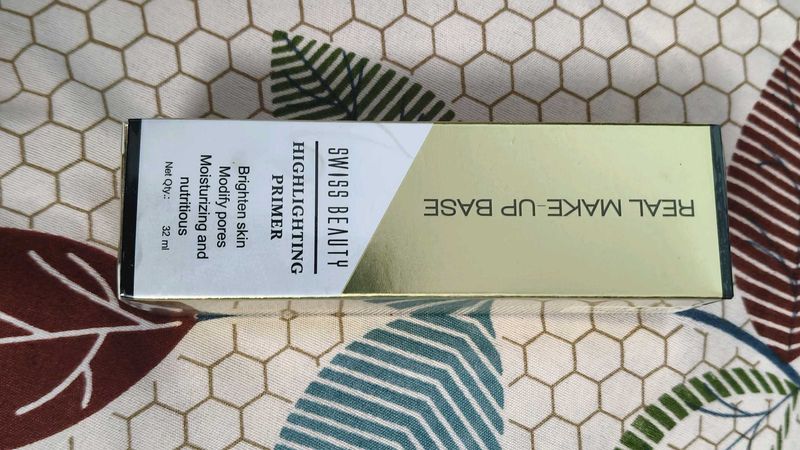 Swiss Beauty Highlighting Primer (Golden tint)