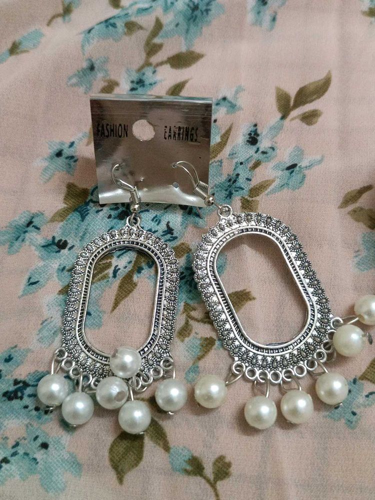 Pearl Drop Earrings
