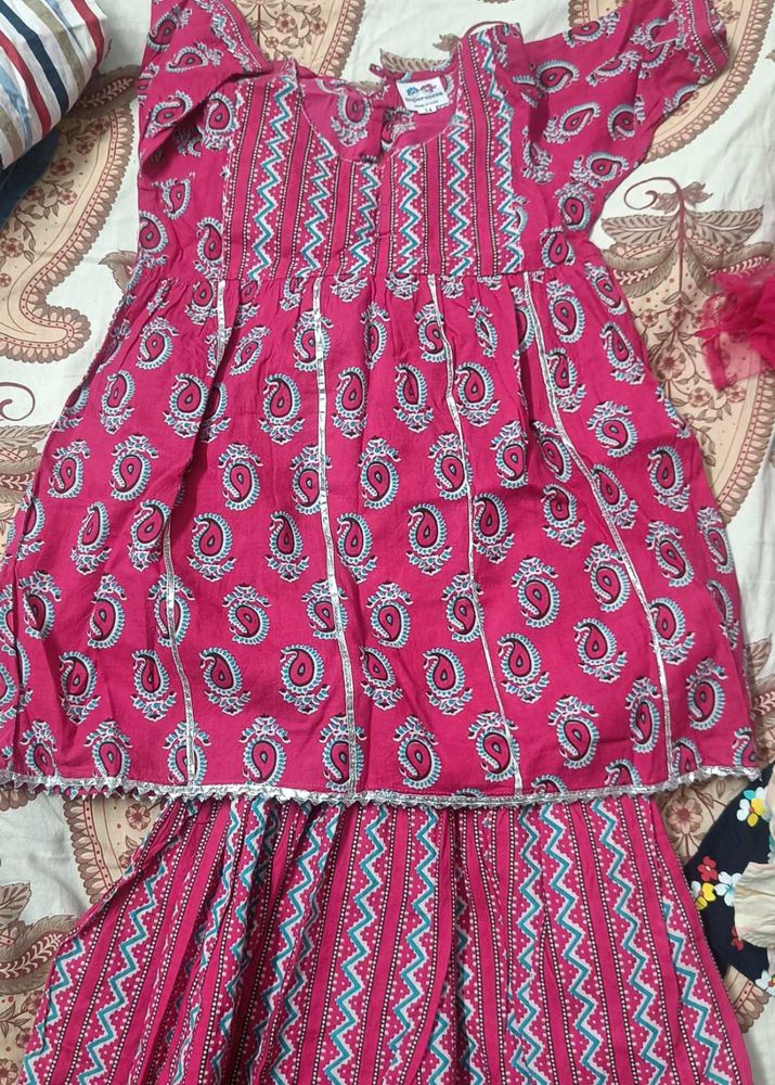 Girls&#39; Pink Printed Kurta Set