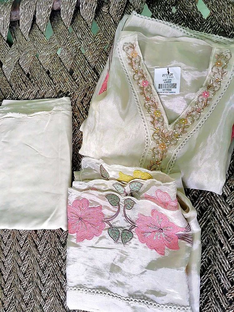 Elegant Floral Embroidered suit Set Silk Simmer