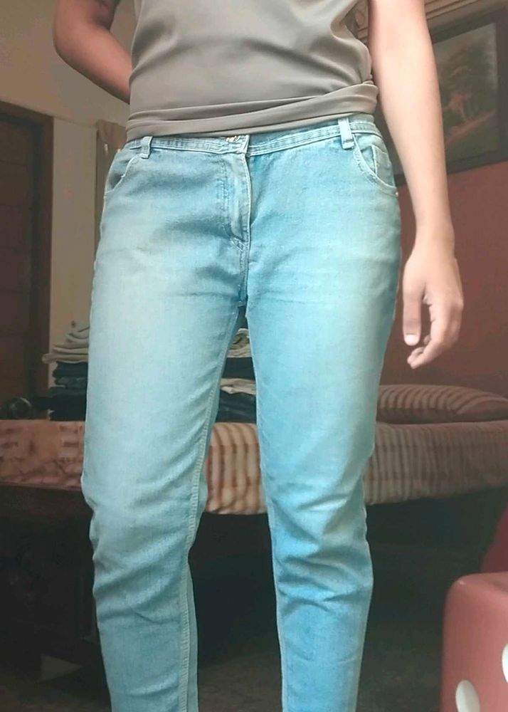 Light Wash Denim Jeans