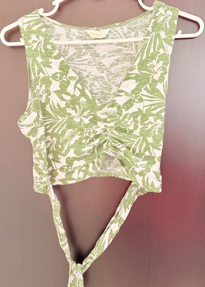 Floral Tie-Front Crop Top