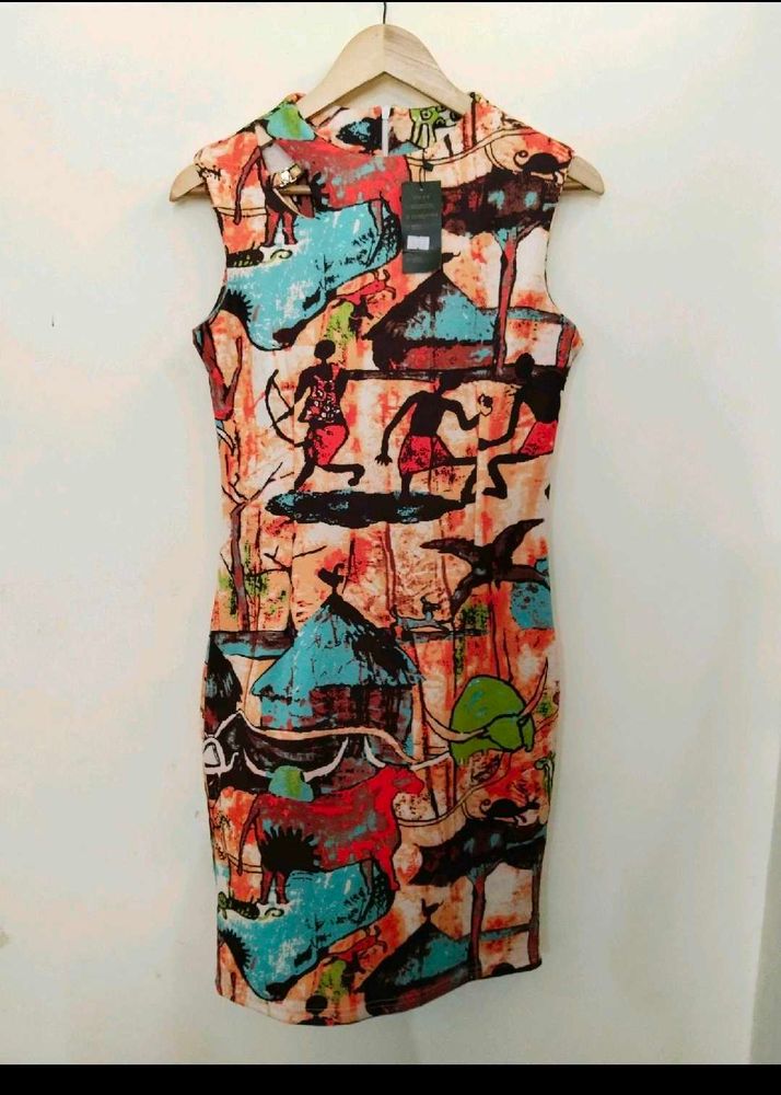 Body Fitted Dress For Women With Side Leaf Cutout
