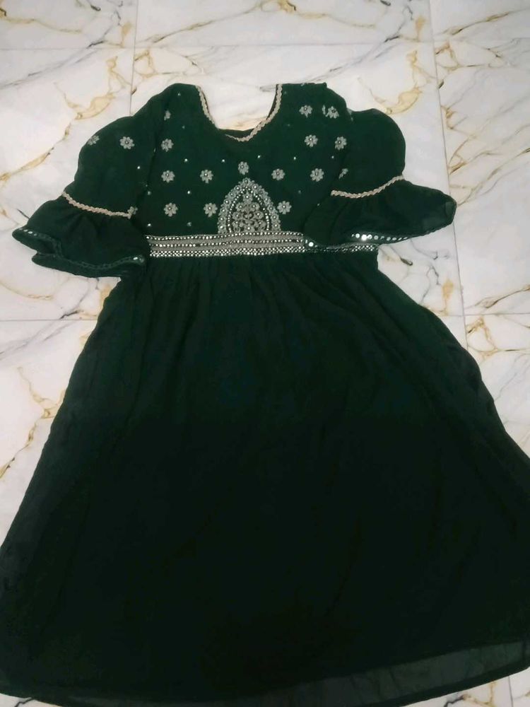 Elegant Green Ethnic Gown
