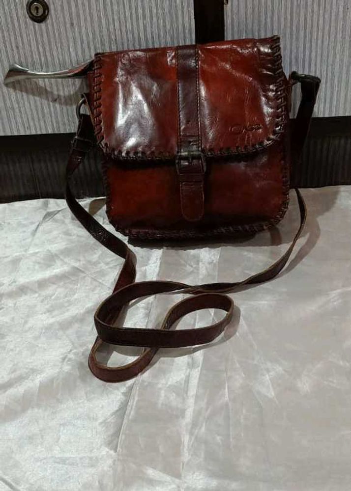 Vintage Leather Crossbody Bag
