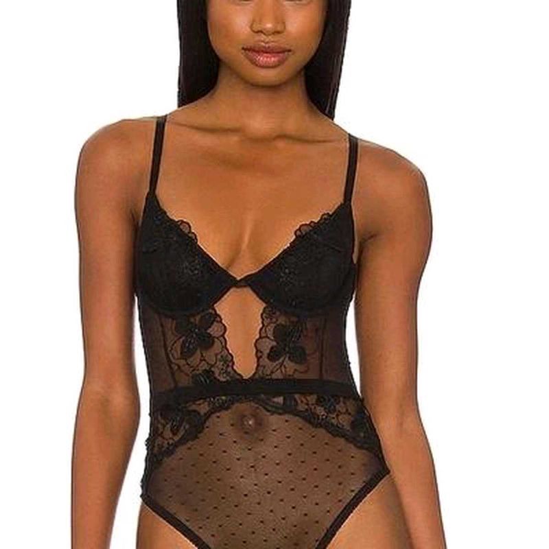 Lace Detail Bodysuit branded size S