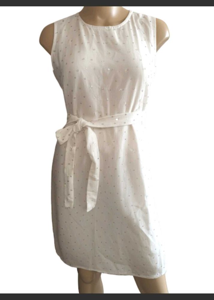 White Sleeveless Dress
