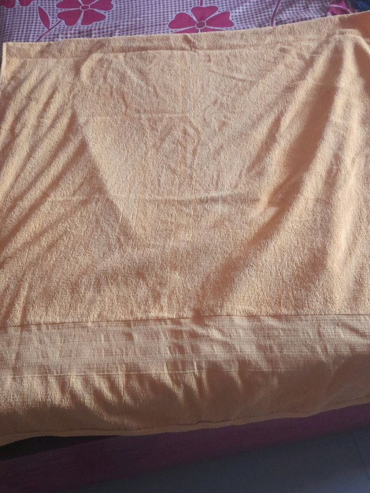 Big Towel Crem Colour Not Use New item
