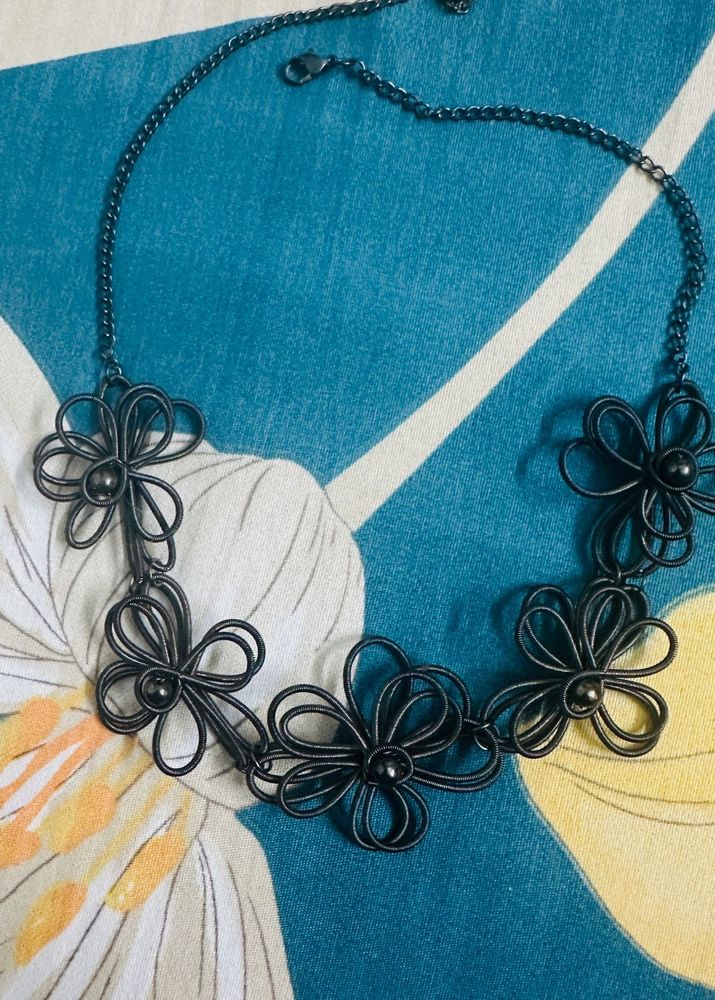 Stylish Chocker