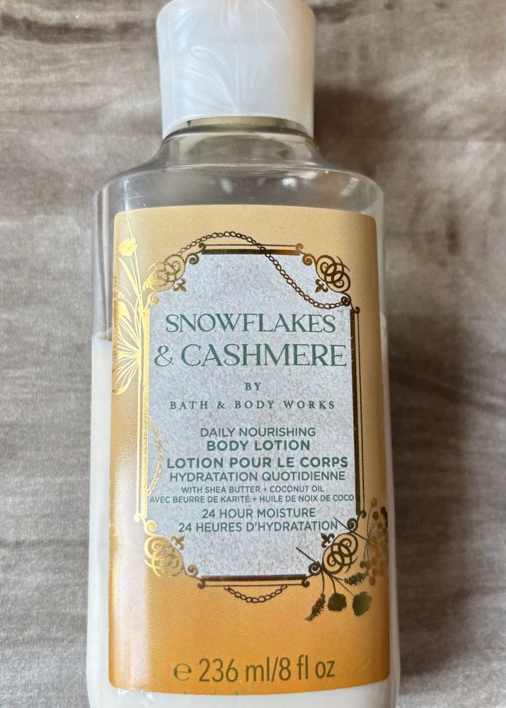 Bath &amp; Body Works Snowflakes &amp; Cashmere Lotion