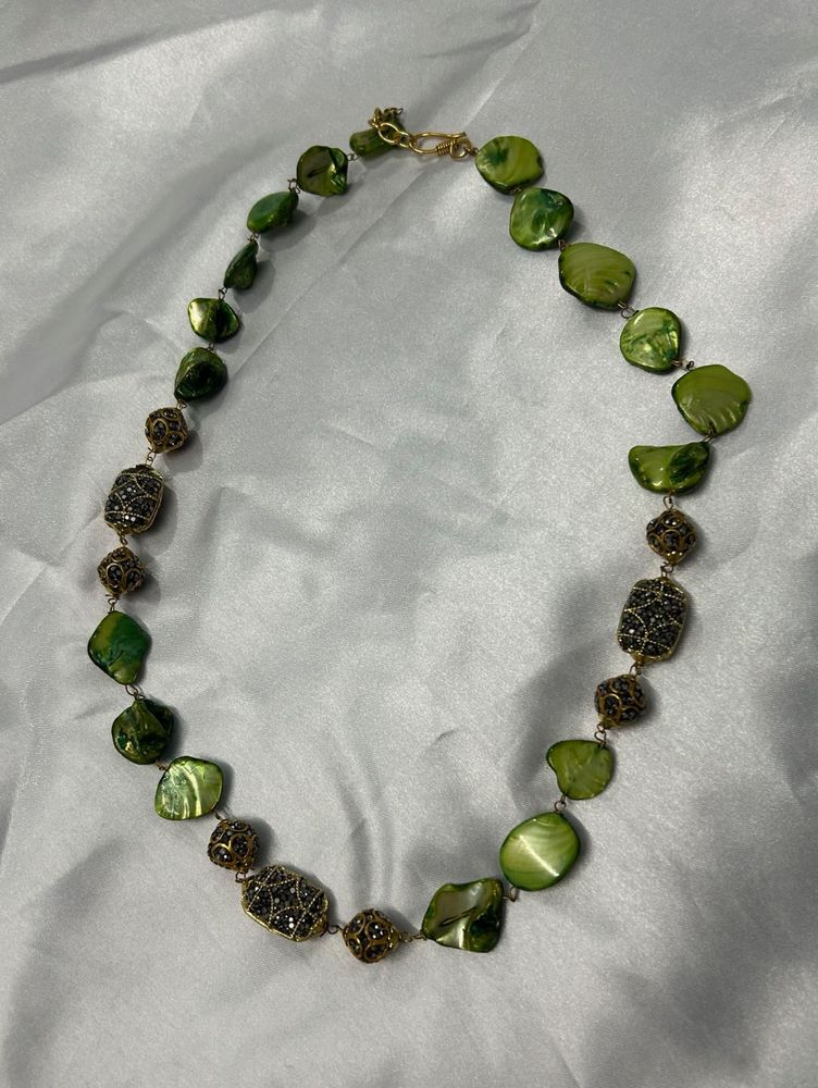 brand new classy Green Stone Beaded Necklace