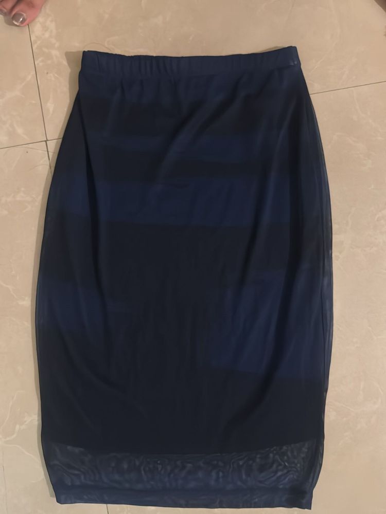 Pencil skirt