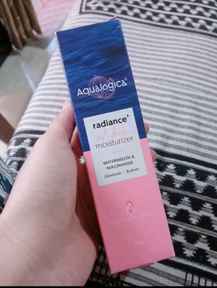 Aqualogica Radiance + Oil Free Moisturizer💮