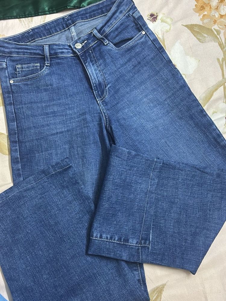 Stylish Blue Denim Jeans