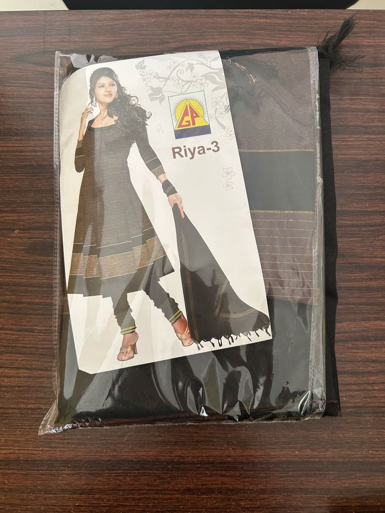 Its A Churidar 3 Piece Set Which Is Unstichedp