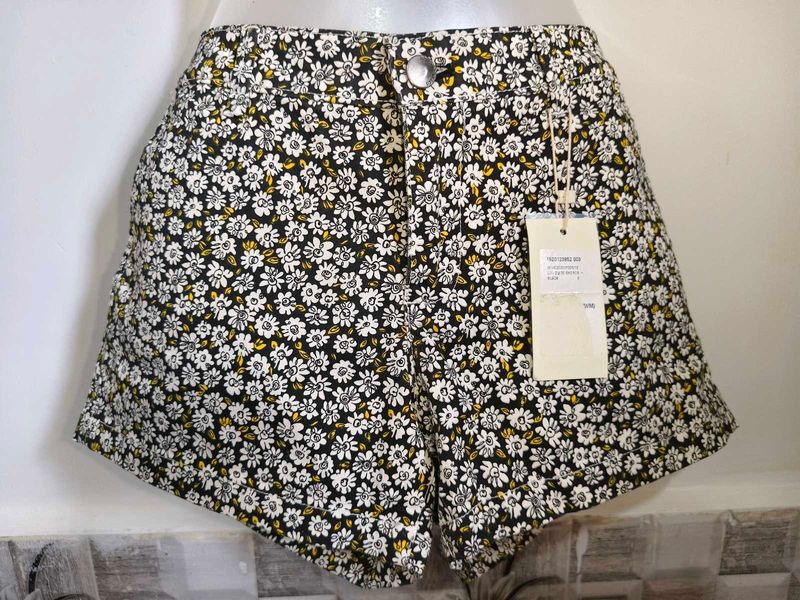 🎄Buy 1, Get 1 Free🎁Floral Printed Quadro Shorts