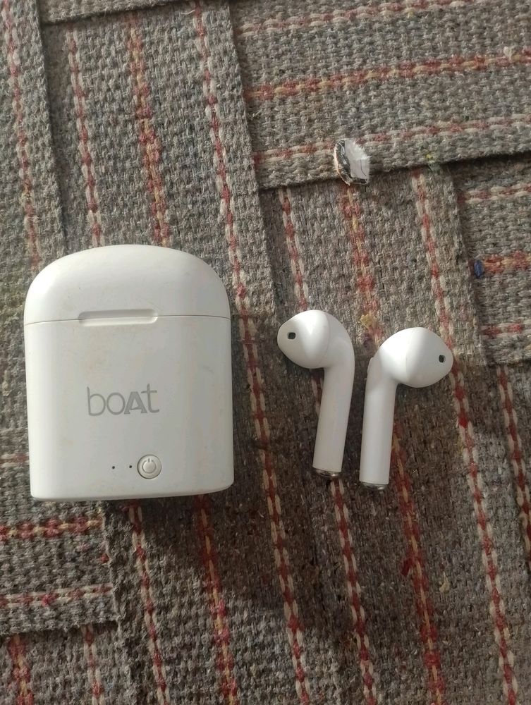 Boat Earbuds