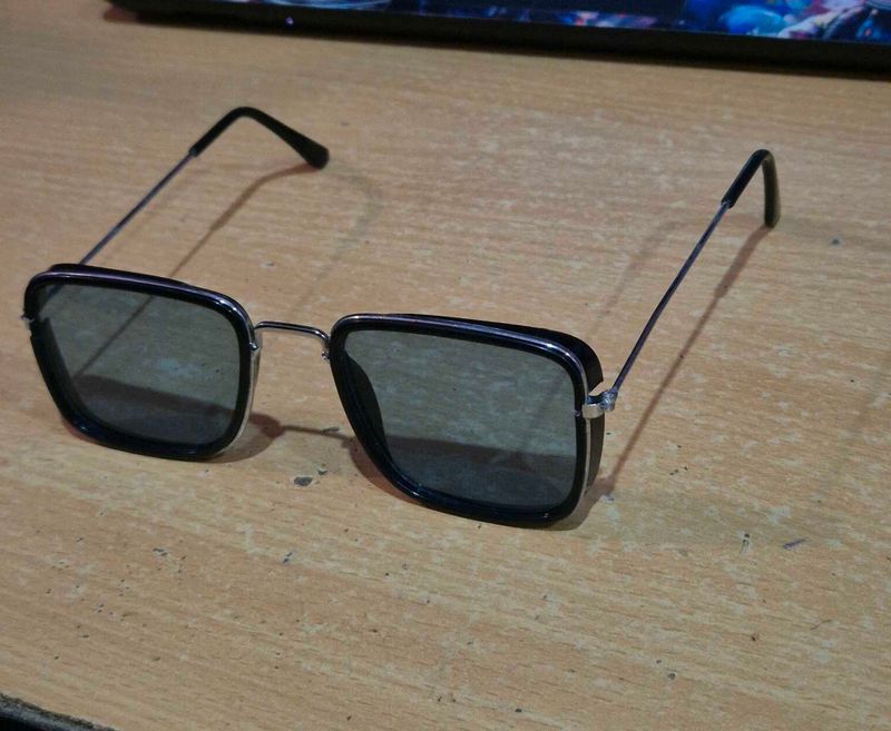 Square Frame Sunglasses