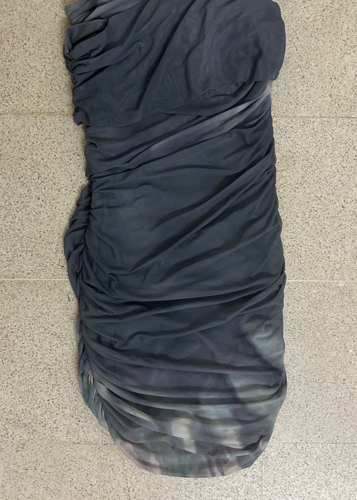 A Classy Bodycon Dress