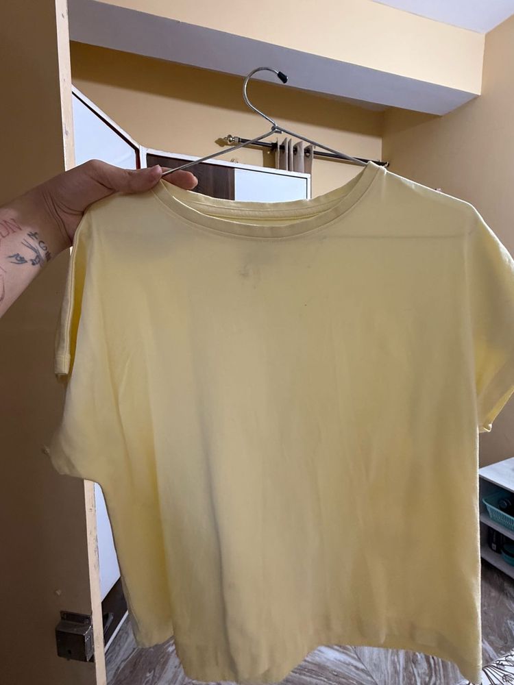Amante Strechable Comfortable Tee
