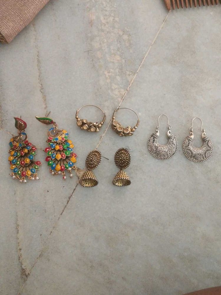 4 Pair Of Cute Earings