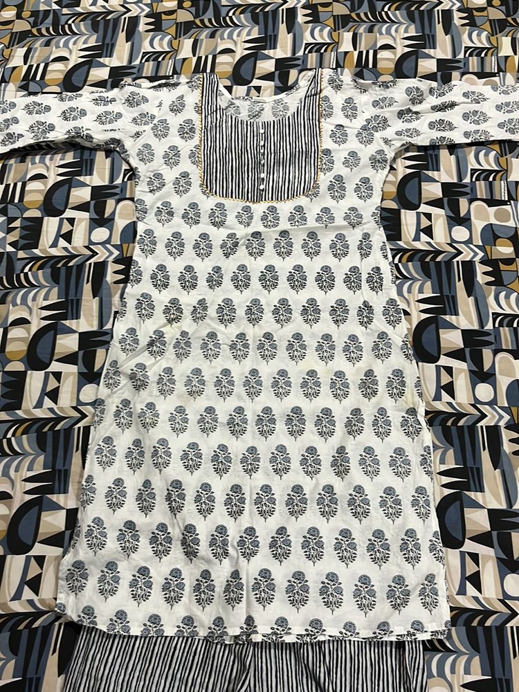 Kurti Set White Obsylic Design