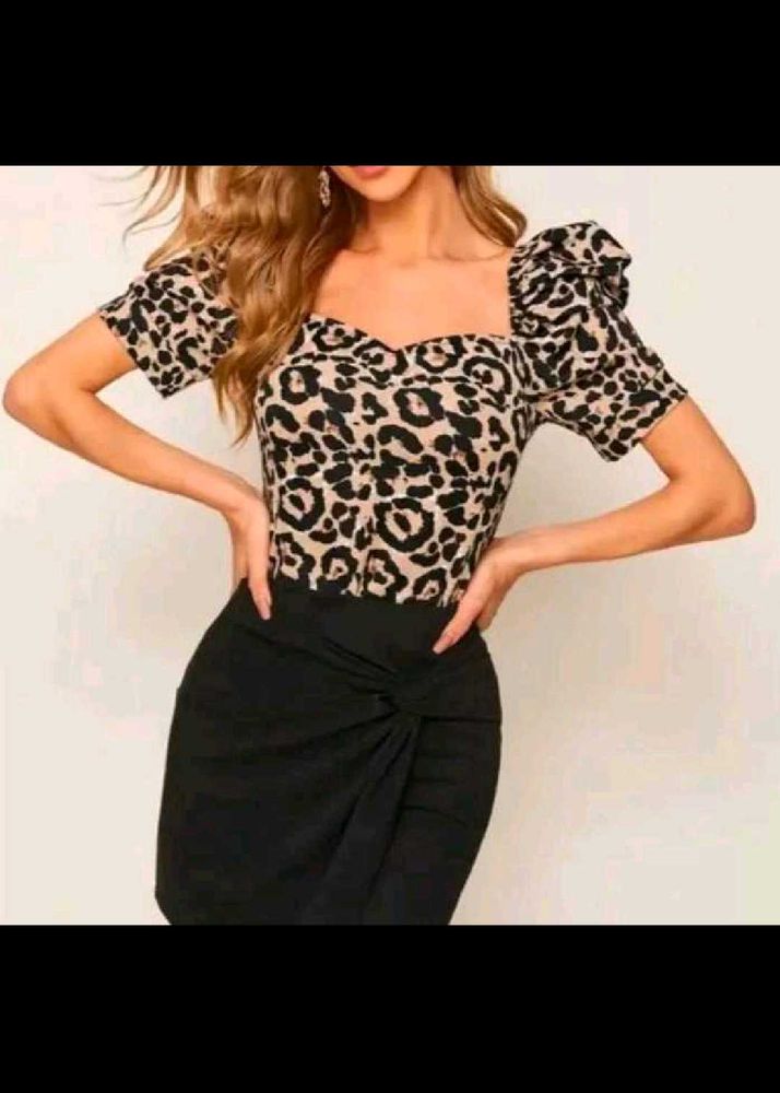 Chic Animal Print Top