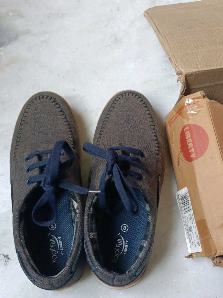 Boys Casual Shoes (UK 3)